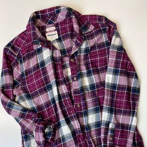 Like new American Eagle size medium flannel